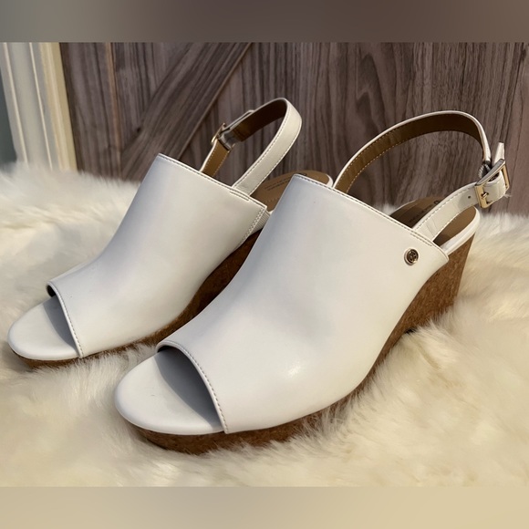 Giani Bernini Celinaa Memory Foam Sandal, Size 10 - Picture 2 of 6